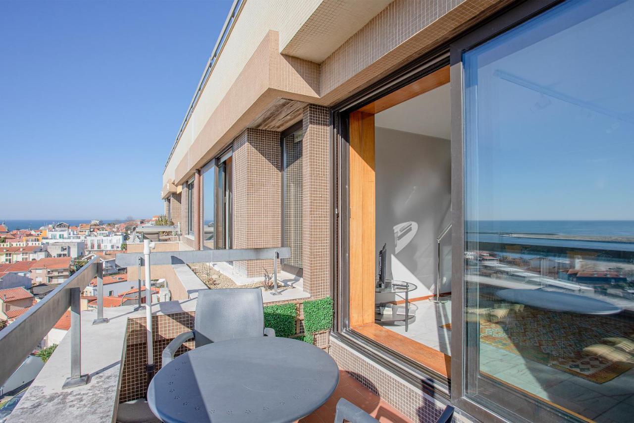 Liiiving In Porto | Sea & River View Apartamento
